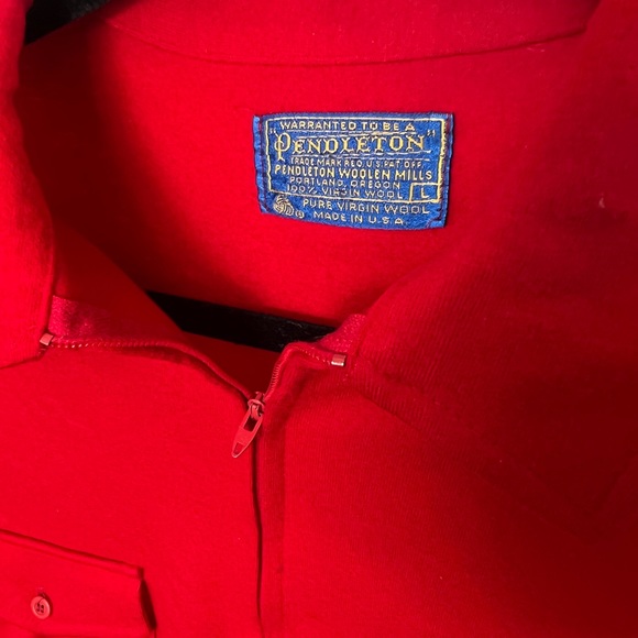 Vintage PENDLETON Red Wool 1/2 Zip Lumberjack Shirt Large. - Picture 3 of 4